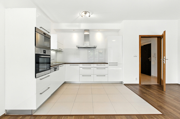 kuchyňská linka - foto 2 - Pronájem bytu 2+kk v osobním vlastnictví 65 m², Praha 5 - Košíře