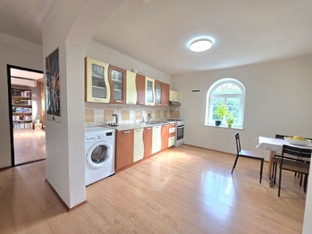 Prodej bytu 1+1 v osobním vlastnictví 64 m², Nové Heřminovy