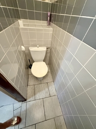 Pronájem obchodních prostor 54 m², Rožnov pod Radhoštěm