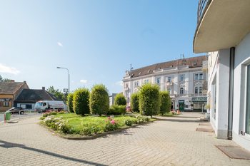 Prodej bytu 1+kk v osobním vlastnictví 23 m², Praha 10 - Uhříněves