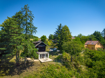 Prodej pozemku 1884 m², Mirošovice