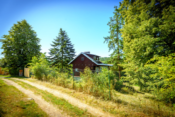Prodej pozemku 1884 m², Mirošovice