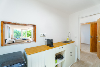 Prodej pozemku 1884 m², Mirošovice