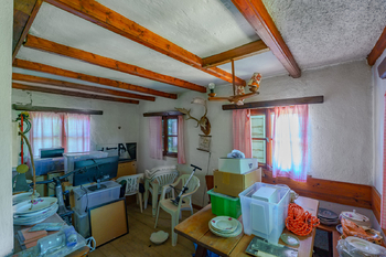 Prodej pozemku 1884 m², Mirošovice