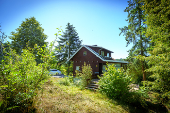 Prodej pozemku 1884 m², Mirošovice