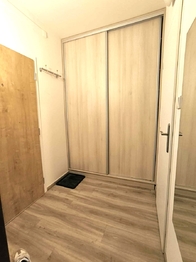 Pronájem bytu 1+1 v osobním vlastnictví 32 m², Praha 4 - Modřany