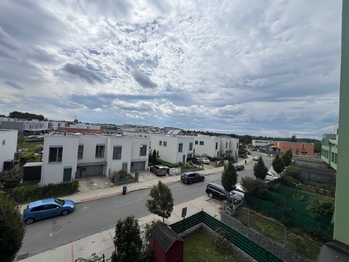 Pronájem bytu 1+kk v osobním vlastnictví 42 m², Chýně