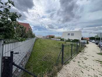 Pronájem bytu 1+kk v osobním vlastnictví 42 m², Chýně