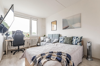 Prodej bytu 3+kk v osobním vlastnictví 67 m², Praha 4 - Modřany