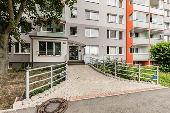 Prodej bytu 3+kk v osobním vlastnictví 67 m², Praha 4 - Modřany