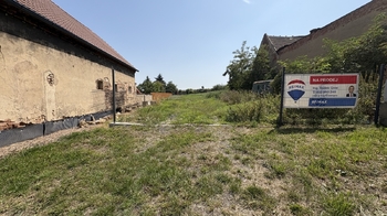 Prodej pozemku 1978 m², Strupčice