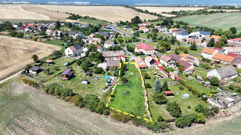 Prodej pozemku 1978 m², Strupčice