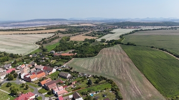 Prodej pozemku 1978 m², Strupčice
