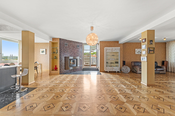 Prodej bytu 4+kk v osobním vlastnictví 377 m², Praha 5 - Smíchov