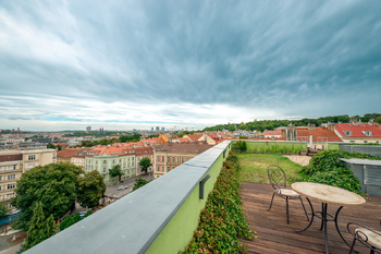 Prodej bytu 4+kk v osobním vlastnictví 377 m², Praha 5 - Smíchov