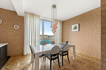 Prodej bytu 4+kk v osobním vlastnictví 377 m², Praha 5 - Smíchov