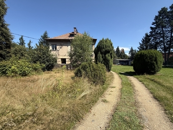 Prodej pozemku 9533 m², Druztová
