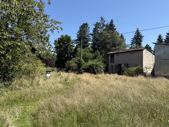 Prodej pozemku 9533 m², Druztová