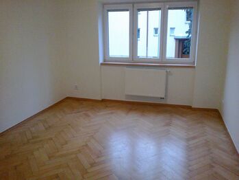 Pronájem bytu 2+1 v osobním vlastnictví 58 m², Pardubice