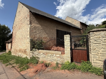 Prodej domu 110 m², Vinařice