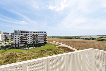 Pronájem bytu 4+kk v osobním vlastnictví 4423 m², Praha 10 - Dolní Měcholupy