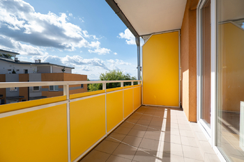 Prodej bytu 1+kk v osobním vlastnictví 49 m², Praha 9 - Kyje