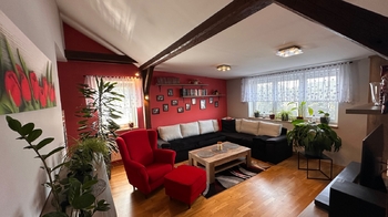 Obývací pokoj - Prodej bytu 3+1 v družstevním vlastnictví 91 m², Praha 5 - Košíře 