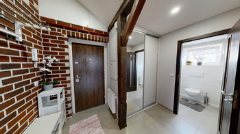 Vstupní chodba - Prodej bytu 3+1 v družstevním vlastnictví 91 m², Praha 5 - Košíře
