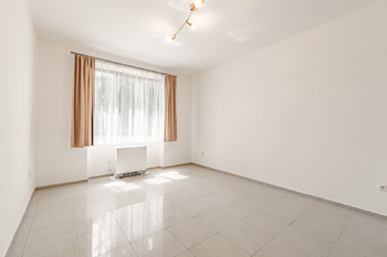 Prodej bytu 1+kk v osobním vlastnictví 31 m², Praha 6 - Břevnov