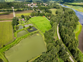 Prodej pozemku 16305 m², Nová Pec