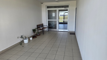 Pronájem bytu 1+kk v osobním vlastnictví 5769 m², Klecany