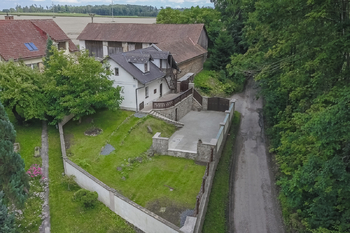 Prodej domu 100 m², Bartoušov