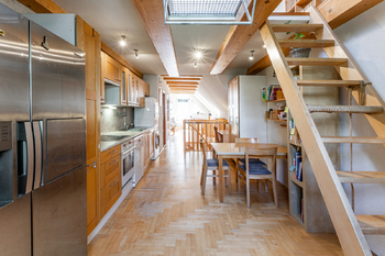 Prodej bytu 6 a více v osobním vlastnictví 199 m², Praha 10 - Strašnice