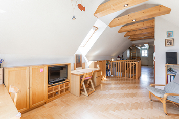 Prodej bytu 6 a více v osobním vlastnictví 199 m², Praha 10 - Strašnice