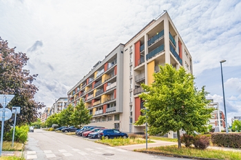 Prodej bytu 2+kk v osobním vlastnictví 67 m², Praha 5 - Zličín