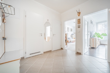 Prodej bytu 2+kk v osobním vlastnictví 67 m², Praha 5 - Zličín