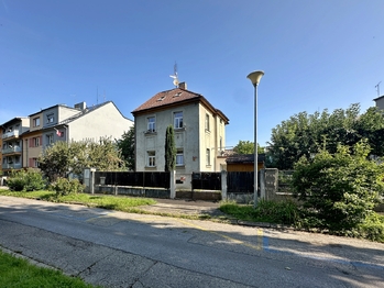 Prodej bytu 1+1 v osobním vlastnictví 65 m², České Budějovice