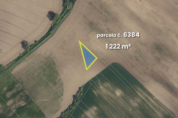 Prodej pozemku 5542 m², Lovčice