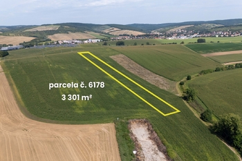 Prodej pozemku 5542 m², Lovčice