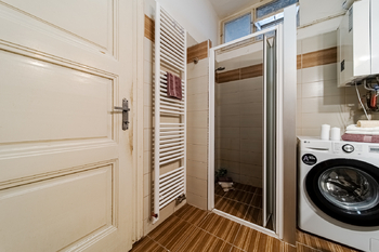 Prodej prostorného a světlého bytu 2+1 s pracovnou, 82 m², v srdci Brna – Merhautova, Zábrdovice - Prodej bytu 2+1 v osobním vlastnictví 82 m², Brno