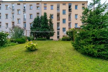 Prodej prostorného a světlého bytu 2+1 s pracovnou, 82 m², v srdci Brna – Merhautova, Zábrdovice - Prodej bytu 2+1 v osobním vlastnictví 82 m², Brno