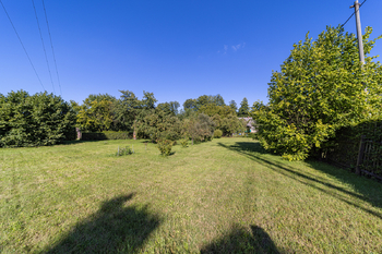 Prodej pozemku 1015 m², Olšany