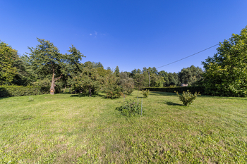 Prodej pozemku 1015 m², Olšany