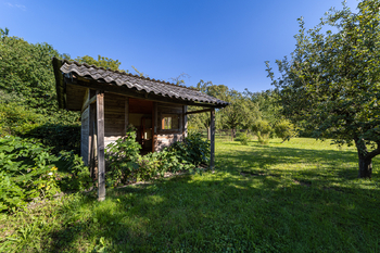 Prodej pozemku 1015 m², Olšany