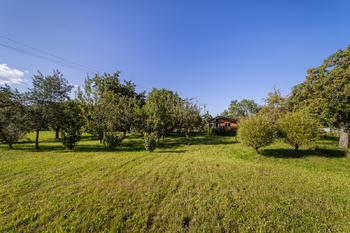 Prodej pozemku 1015 m², Olšany
