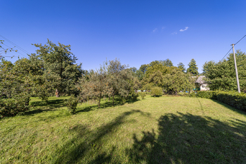 Prodej pozemku 1015 m², Olšany