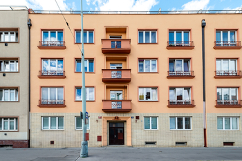 Prodej bytu 3+kk v osobním vlastnictví 69 m², Praha 10 - Strašnice