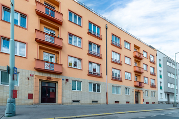 Prodej bytu 3+kk v osobním vlastnictví 69 m², Praha 10 - Strašnice