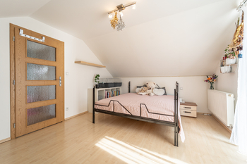 Prodej domu 152 m², Břežany II