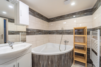Prodej domu 152 m², Břežany II